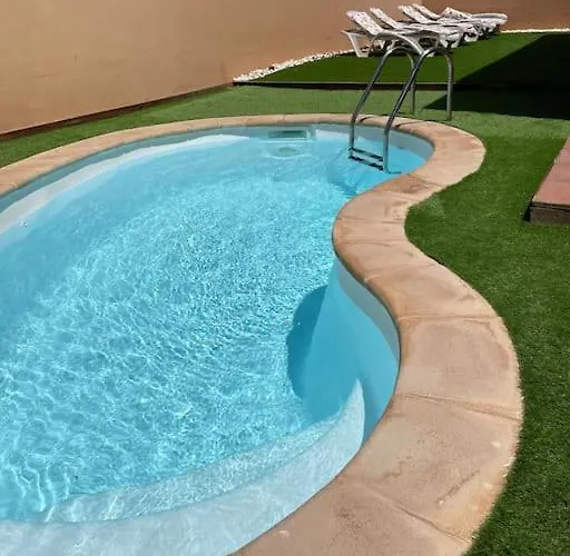 Corralejo, Relaxing , Private Pool , Wi-fi בית נופש קורלחו
