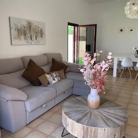 Corralejo, Relaxing , Private Pool , Wi-fi Feriehus *